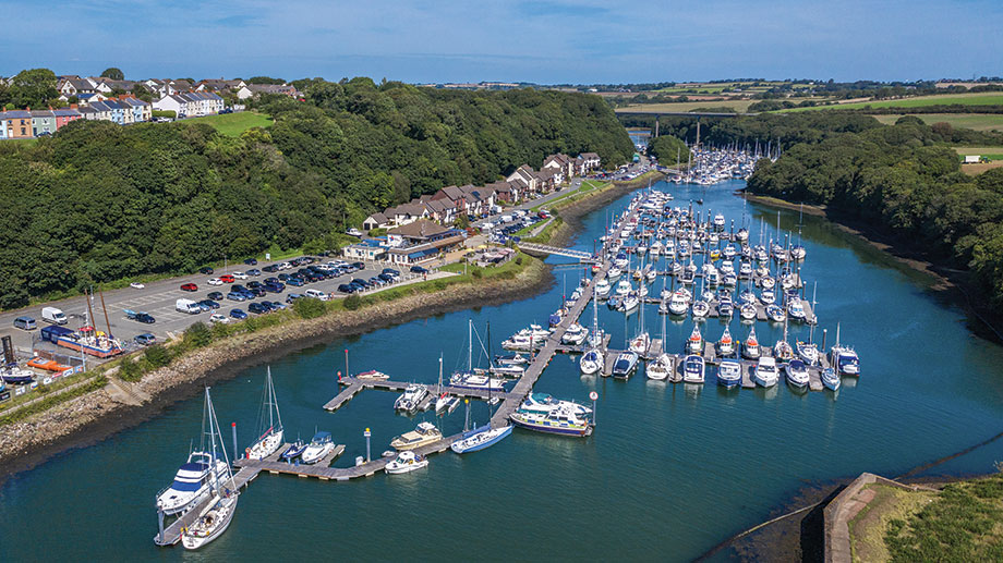 yacht haven view neyland