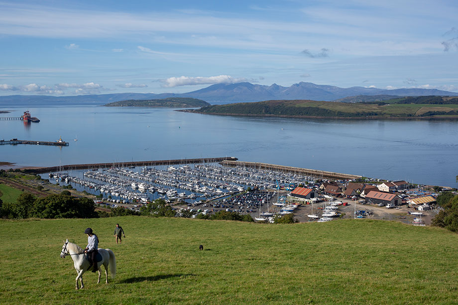 largs yacht haven berthing fees