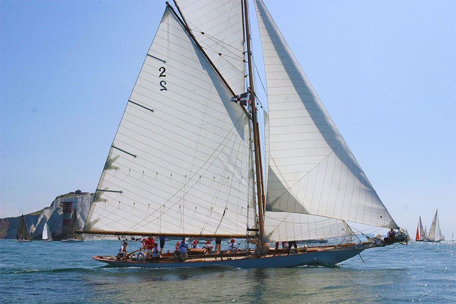 Classic Yacht Kelpie to compete in Round the Island Race - All At Sea